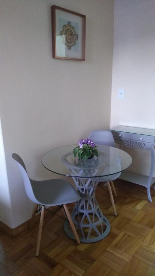 Loft em local tranquilo, com garagem compartilhada a dois quarteirões do centro histórico, 15 min de Tiradentes Apartamento São João del Rei Exterior foto
